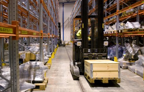 forklift in a warehouse with RFID readers – otk a forklift in a production warehouse with RFID readers
